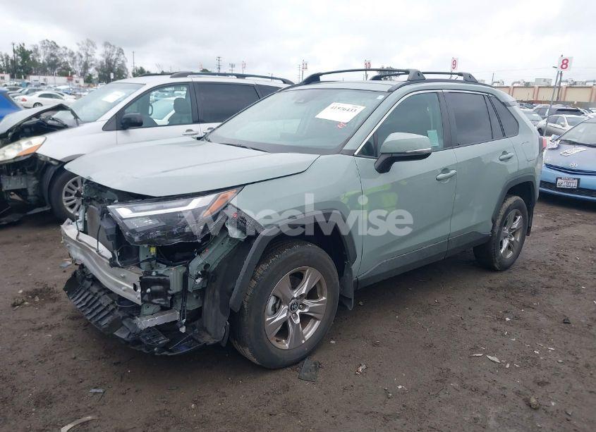 Photo 2 of 2022 Toyota Rav4 XLE (VIN 2T3W1RFV6NW196267)