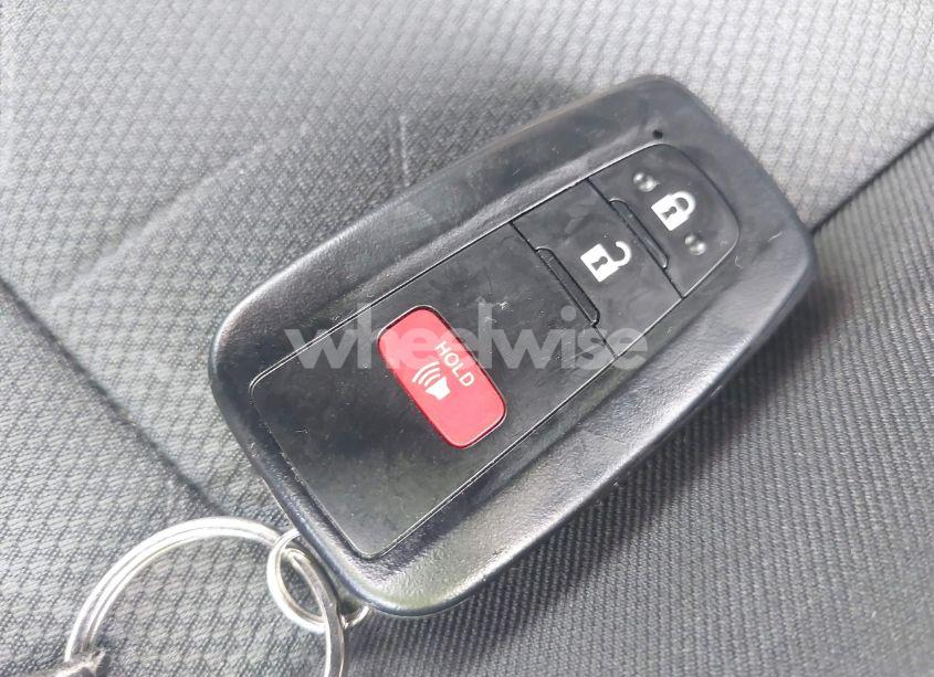 Photo 11 of 2022 Toyota Rav4 XLE (VIN 2T3W1RFV6NW202004)