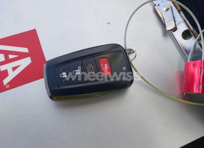 Photo 11 of 2022 Toyota Rav4 XLE (VIN 2T3W1RFV6NW205047)