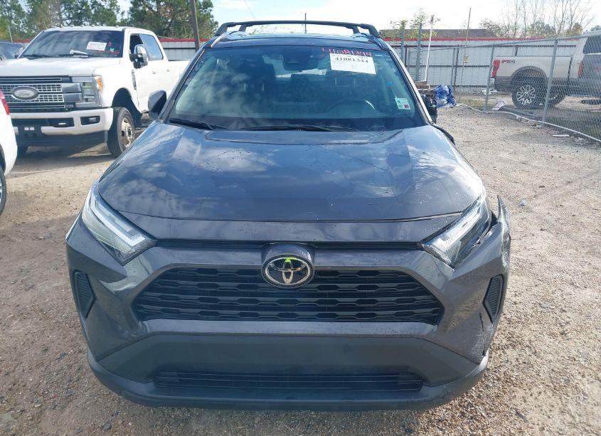 Photo 13 of 2022 Toyota Rav4 XLE (VIN 2T3W1RFV6NW216209)