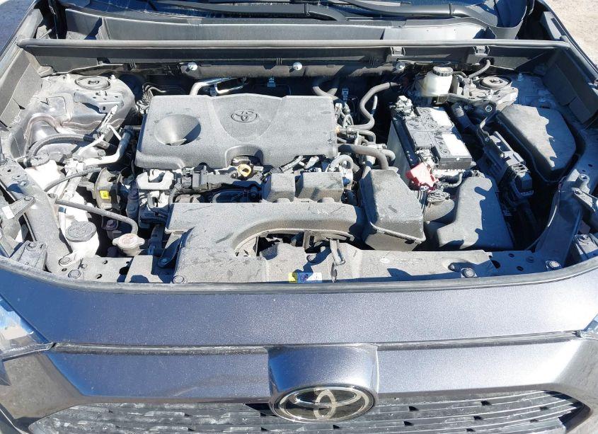 Photo 10 of 2022 Toyota Rav4 XLE (VIN 2T3W1RFV6NW225010)