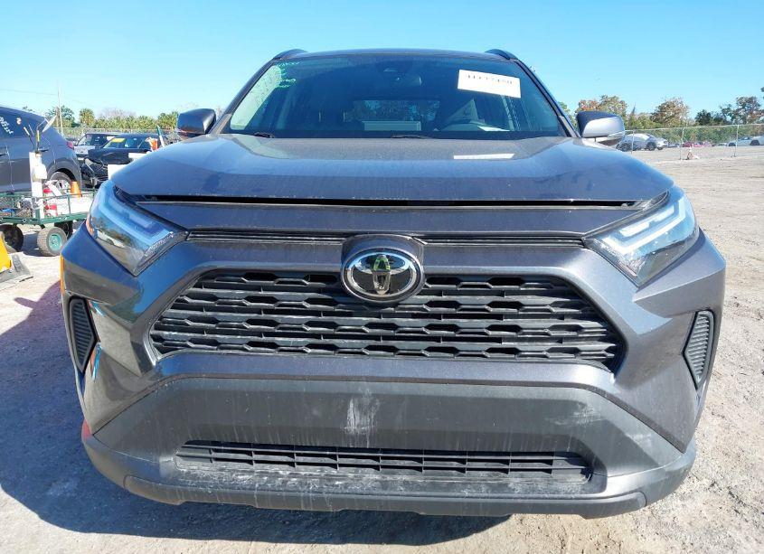 Photo 13 of 2022 Toyota Rav4 XLE (VIN 2T3W1RFV6NW225010)
