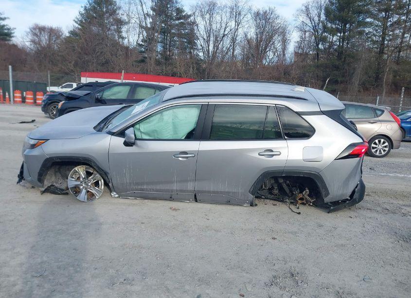 Photo 13 of 2023 Toyota Rav4 XLE (VIN 2T3W1RFV6PC243611)