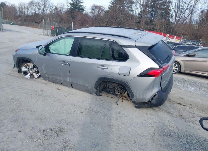 Photo 3 of 2023 Toyota Rav4 XLE (VIN 2T3W1RFV6PC243611)