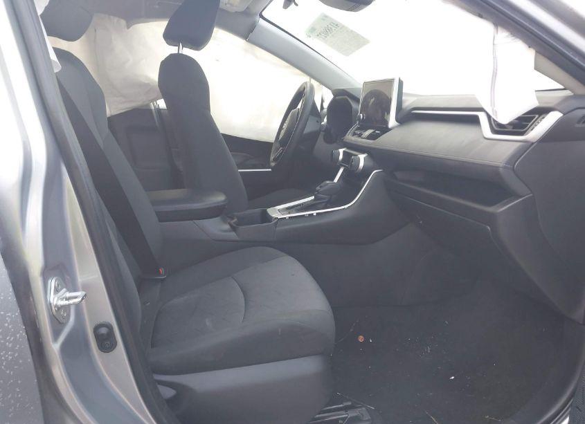 Photo 5 of 2023 Toyota Rav4 XLE (VIN 2T3W1RFV6PC243611)