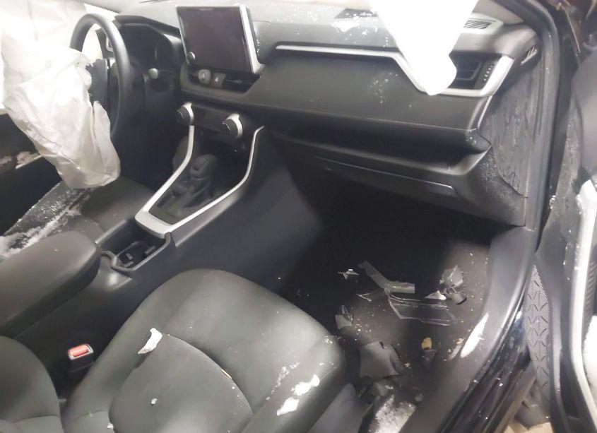 Photo 5 of 2023 Toyota Rav4 XLE (VIN 2T3W1RFV6PW268524)