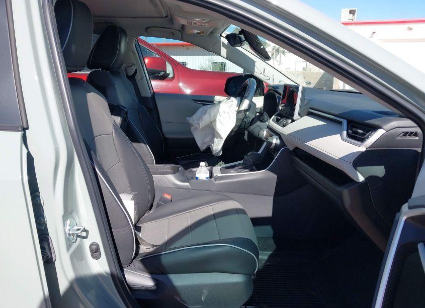 Photo 5 of 2023 Toyota Rav4 XLE (VIN 2T3W1RFV6PW282195)