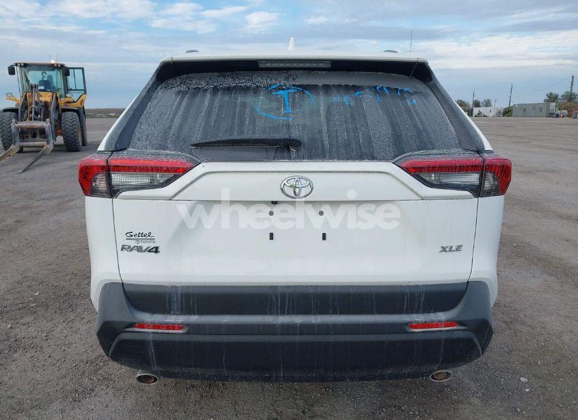 Photo 16 of 2024 Toyota Rav4 XLE (VIN 2T3W1RFV6RC263313)