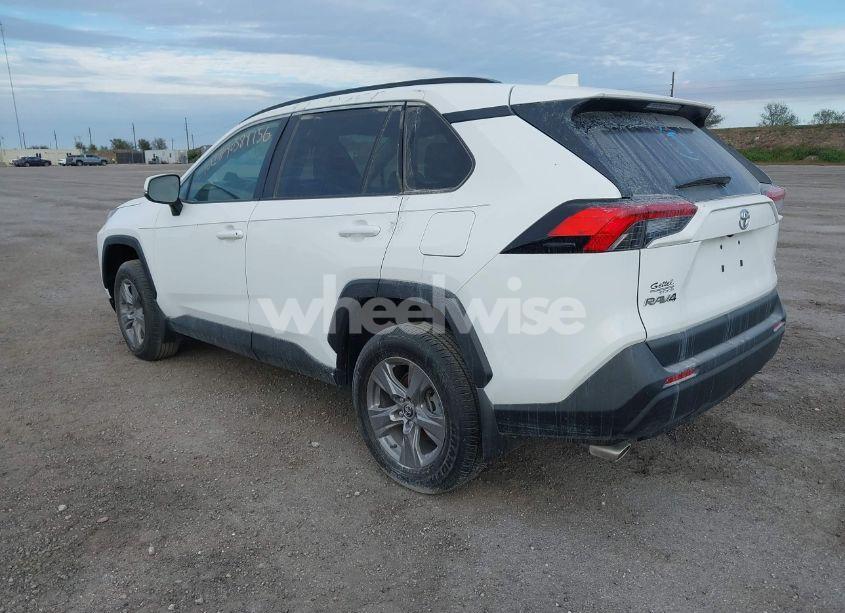 Photo 3 of 2024 Toyota Rav4 XLE (VIN 2T3W1RFV6RC263313)