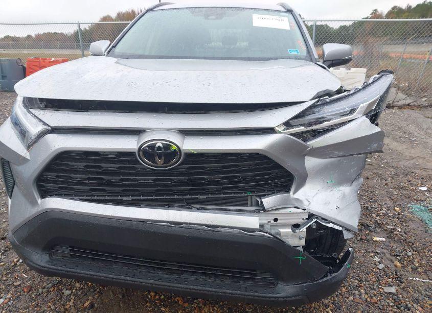 Photo 17 of 2024 Toyota Rav4 XLE (VIN 2T3W1RFV6RC272383)