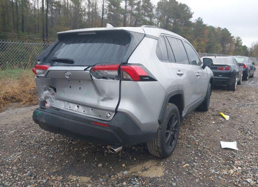Photo 4 of 2024 Toyota Rav4 XLE (VIN 2T3W1RFV6RC272383)