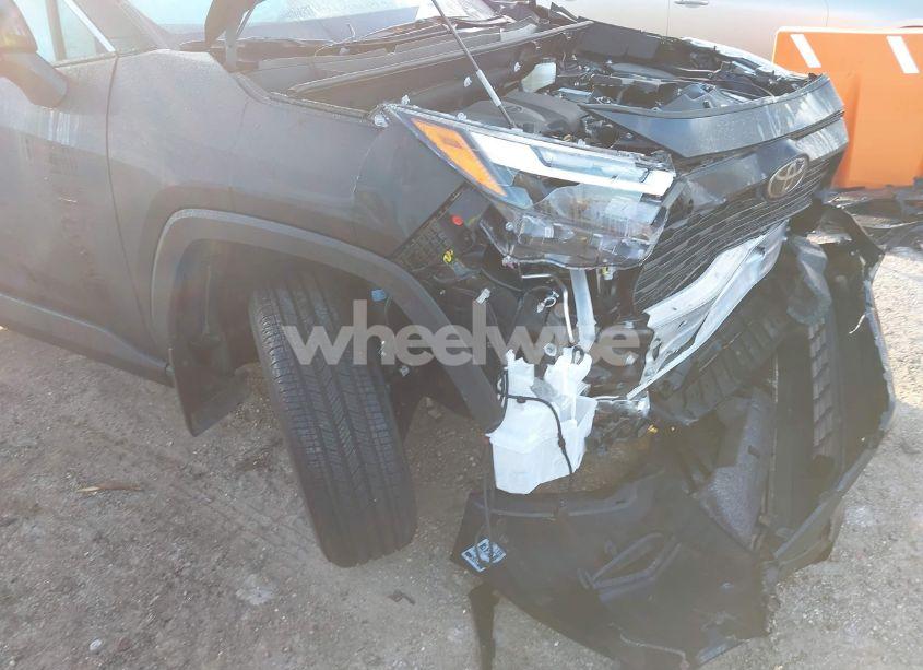 Photo 6 of 2024 Toyota Rav4 XLE (VIN 2T3W1RFV6RC289345)