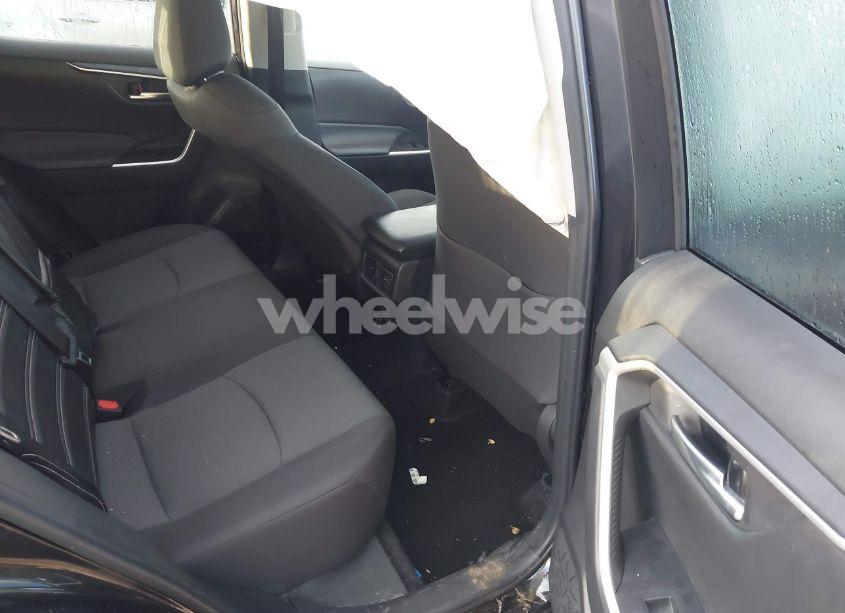 Photo 8 of 2024 Toyota Rav4 XLE (VIN 2T3W1RFV6RC289345)