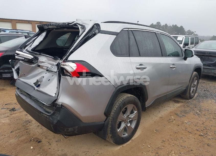 Photo 4 of 2024 Toyota Rav4 XLE (VIN 2T3W1RFV6RC298840)