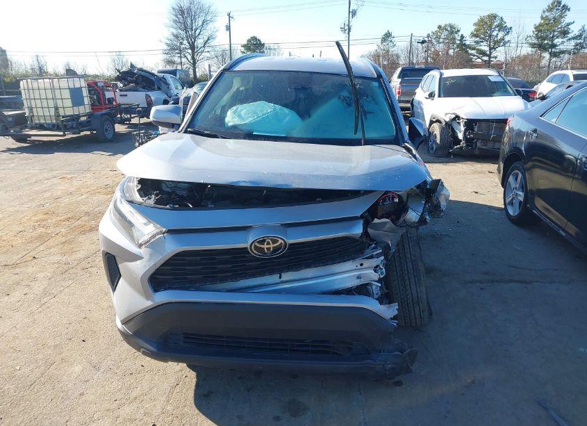 Photo 12 of 2024 Toyota Rav4 XLE (VIN 2T3W1RFV6RW324870)