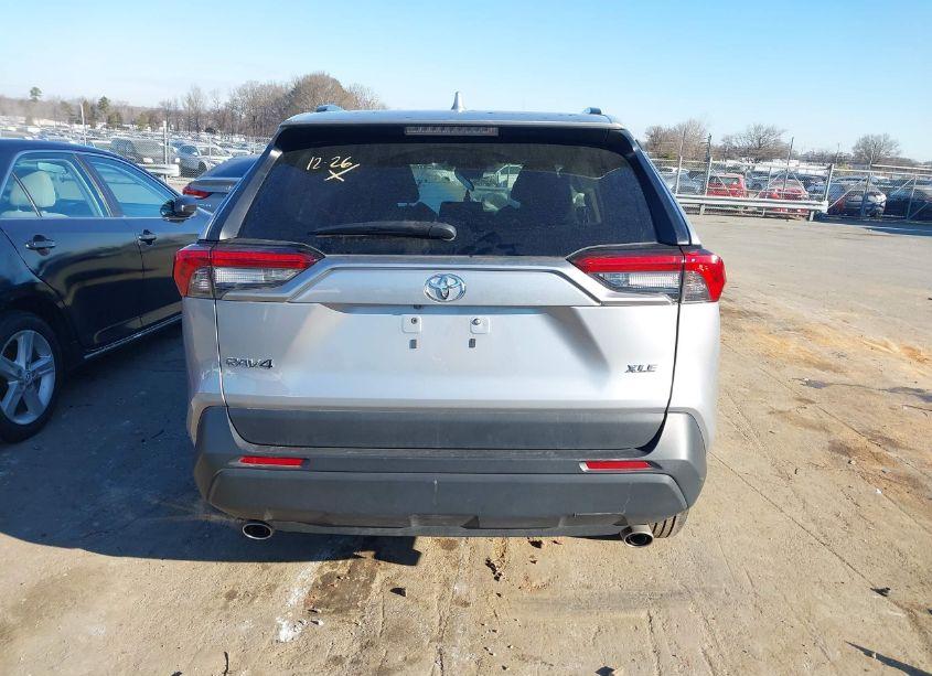 Photo 16 of 2024 Toyota Rav4 XLE (VIN 2T3W1RFV6RW324870)