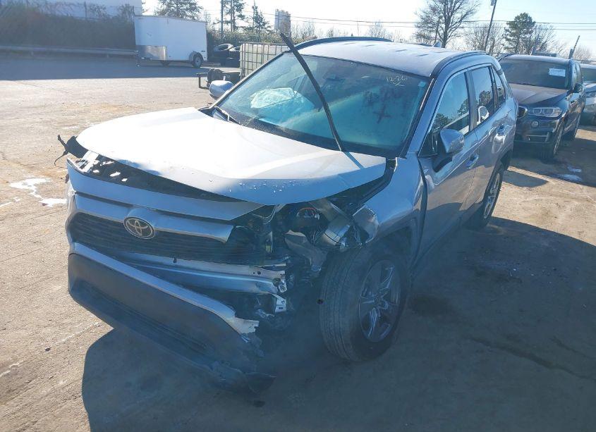 Photo 6 of 2024 Toyota Rav4 XLE (VIN 2T3W1RFV6RW324870)