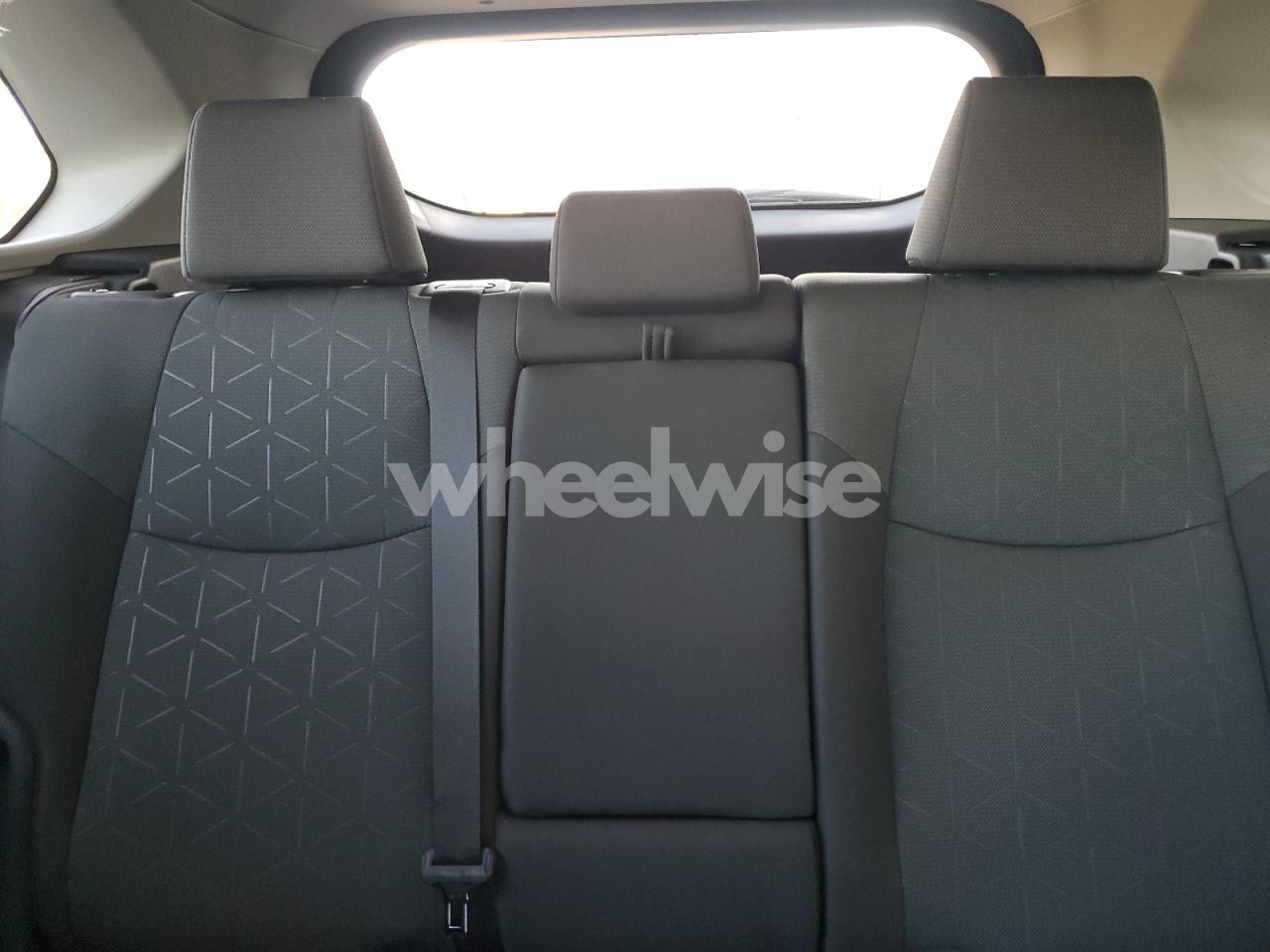 Photo 10 of 2025 TOYOTA RAV4 XLE (VIN 2T3W1RFV6SW413005)