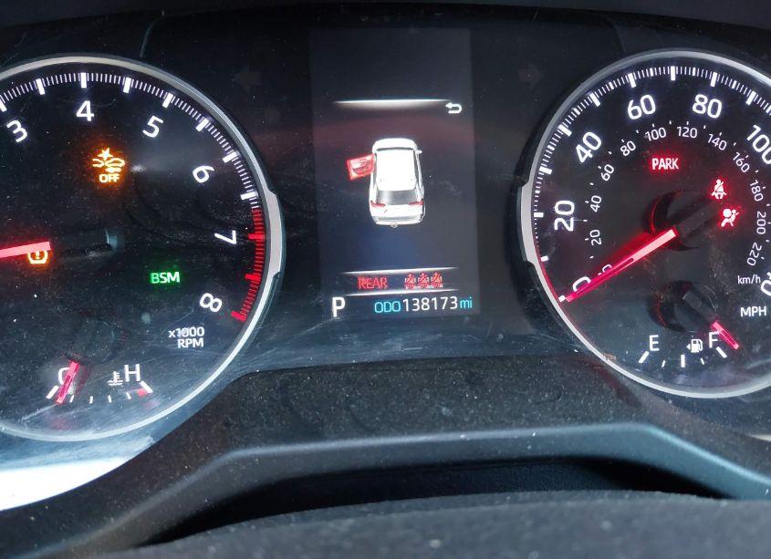 Photo 16 of 2019 Toyota Rav4 XLE (VIN 2T3W1RFV7KC017389)