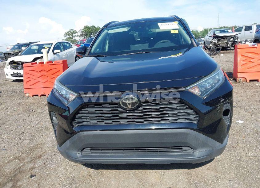 Photo 12 of 2019 Toyota Rav4 XLE (VIN 2T3W1RFV7KW021151)