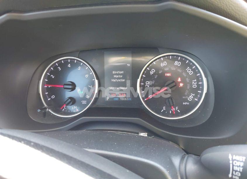 Photo 15 of 2019 Toyota Rav4 XLE (VIN 2T3W1RFV7KW021151)