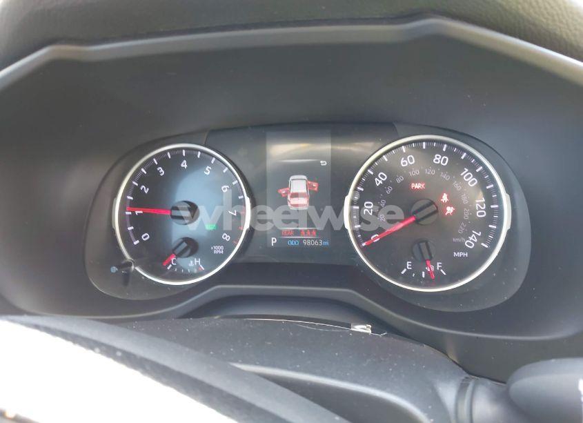 Photo 7 of 2019 Toyota Rav4 XLE (VIN 2T3W1RFV7KW021151)