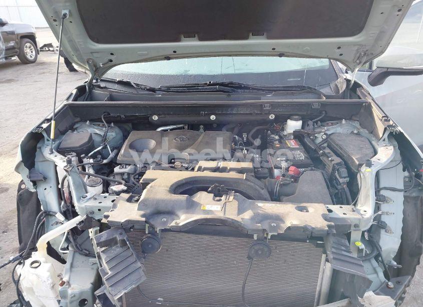 Photo 10 of 2020 Toyota Rav4 XLE (VIN 2T3W1RFV7LW060453)