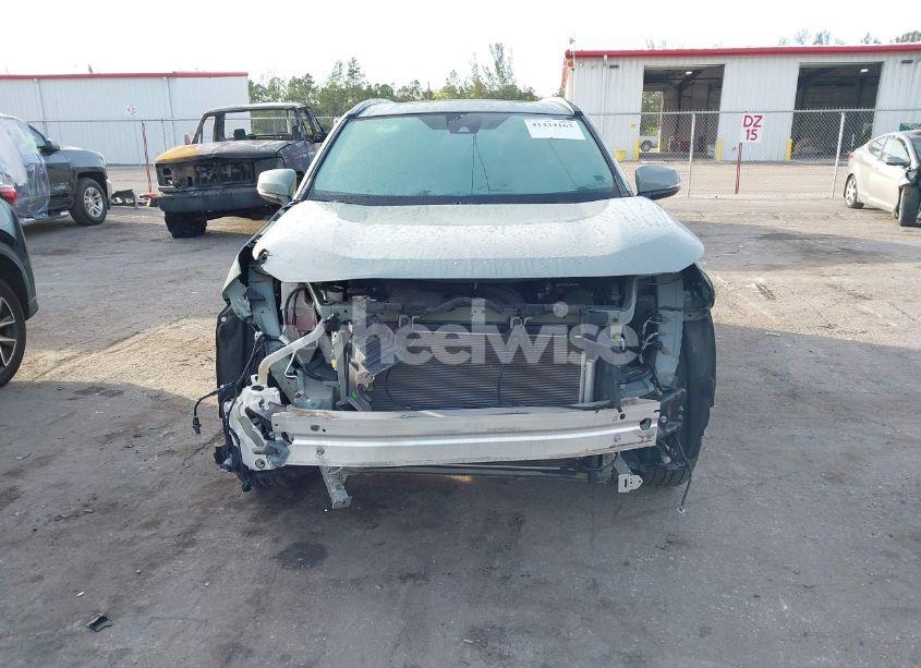 Photo 6 of 2020 Toyota Rav4 XLE (VIN 2T3W1RFV7LW060453)