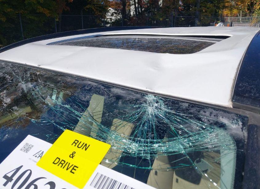 Photo 6 of 2021 Toyota Rav4 XLE (VIN 2T3W1RFV7MC118418)