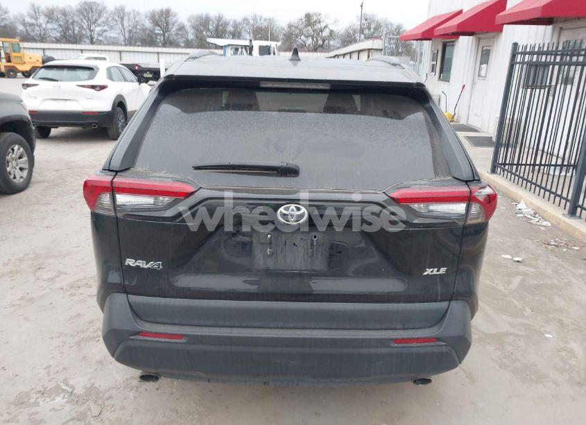 Photo 16 of 2021 Toyota Rav4 XLE (VIN 2T3W1RFV7MC120847)