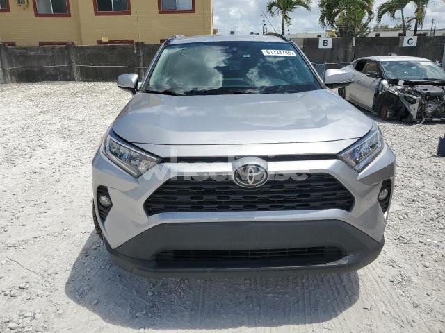 Photo 3 of 2021 TOYOTA RAV4 XLE (VIN 2T3W1RFV7MC163732)