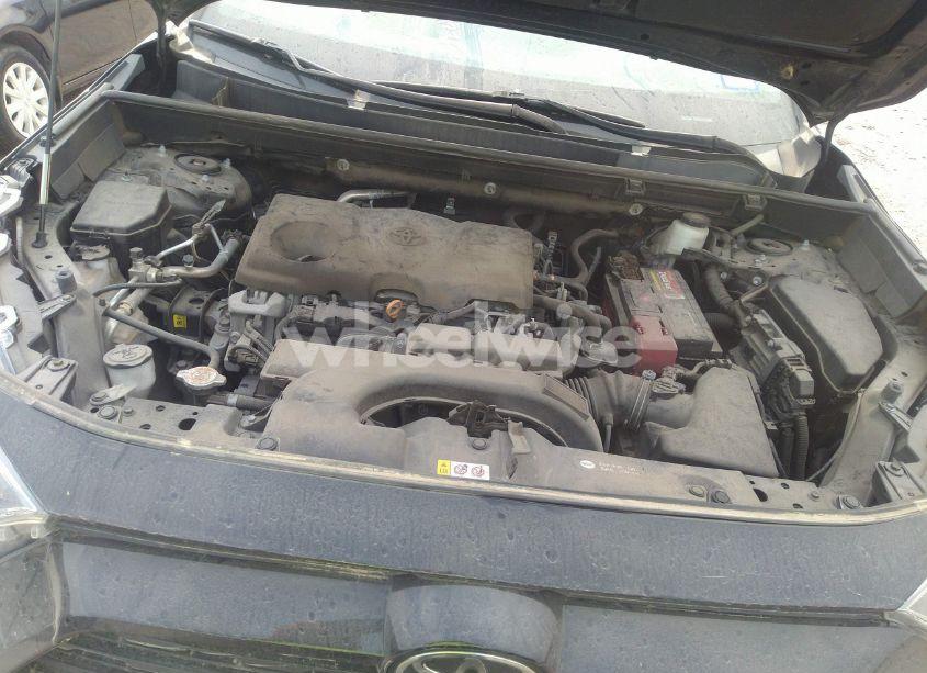 Photo 10 of 2021 Toyota Rav4 XLE (VIN 2T3W1RFV7MW122774)