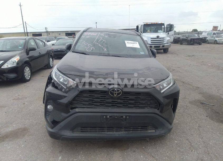 Photo 12 of 2021 Toyota Rav4 XLE (VIN 2T3W1RFV7MW122774)