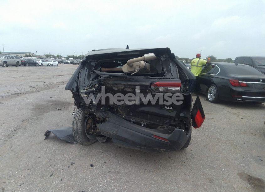 Photo 16 of 2021 Toyota Rav4 XLE (VIN 2T3W1RFV7MW122774)