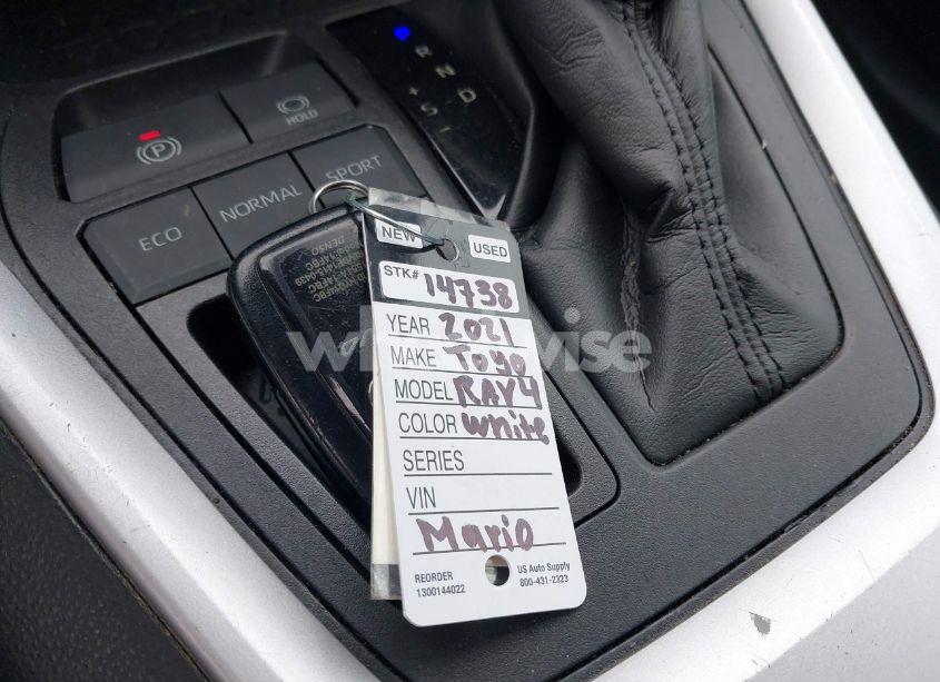 Photo 11 of 2021 Toyota Rav4 XLE (VIN 2T3W1RFV7MW137730)