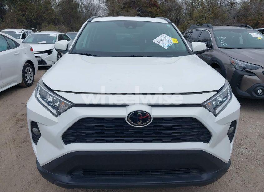 Photo 12 of 2021 Toyota Rav4 XLE (VIN 2T3W1RFV7MW137730)