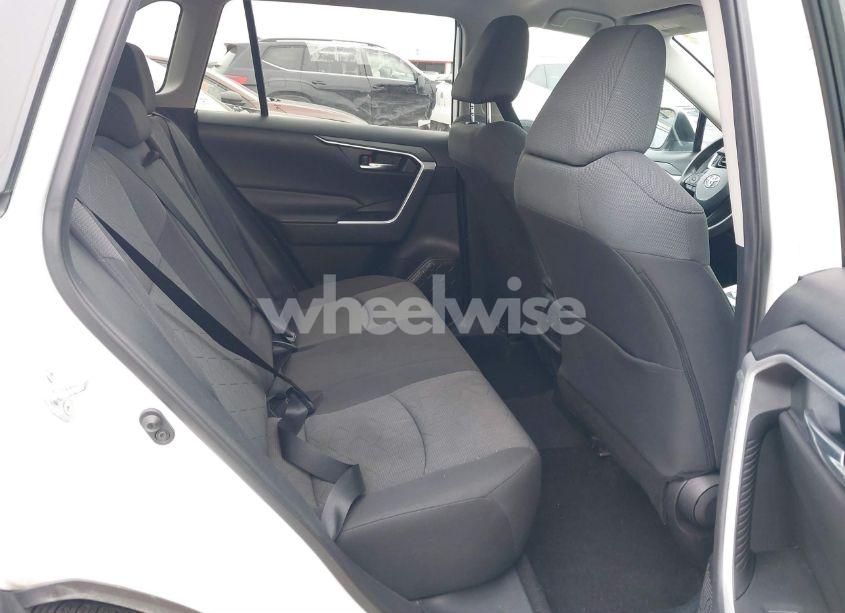 Photo 8 of 2021 Toyota Rav4 XLE (VIN 2T3W1RFV7MW137730)