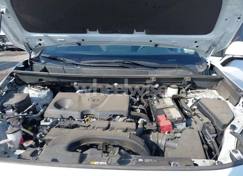 Photo 10 of 2021 Toyota Rav4 XLE (VIN 2T3W1RFV7MW163695)