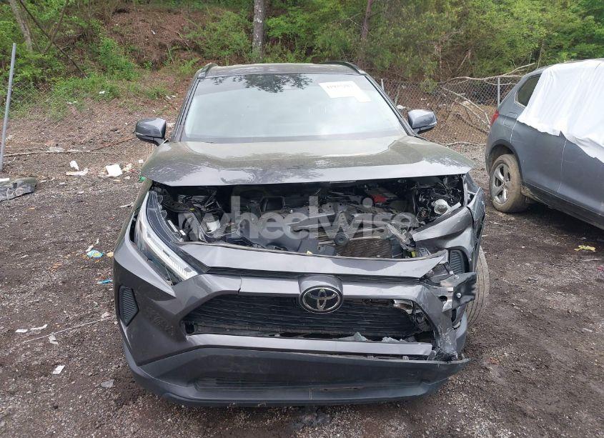 Photo 12 of 2022 Toyota Rav4 XLE (VIN 2T3W1RFV7NC187935)