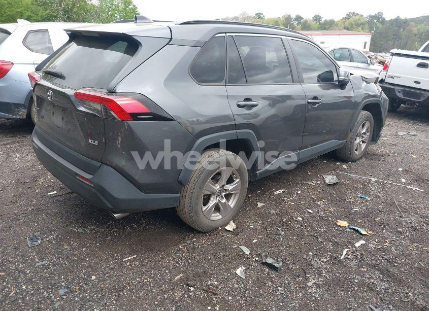 Photo 4 of 2022 Toyota Rav4 XLE (VIN 2T3W1RFV7NC187935)