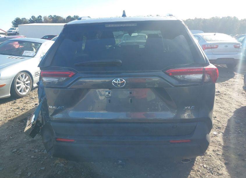 Photo 16 of 2022 Toyota Rav4 XLE (VIN 2T3W1RFV7NC200733)