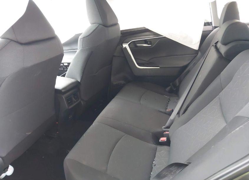 Photo 8 of 2024 Toyota Rav4 XLE (VIN 2T3W1RFV7RC299396)