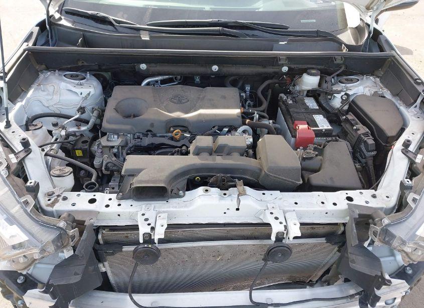 Photo 10 of 2024 Toyota Rav4 XLE (VIN 2T3W1RFV7RW319208)