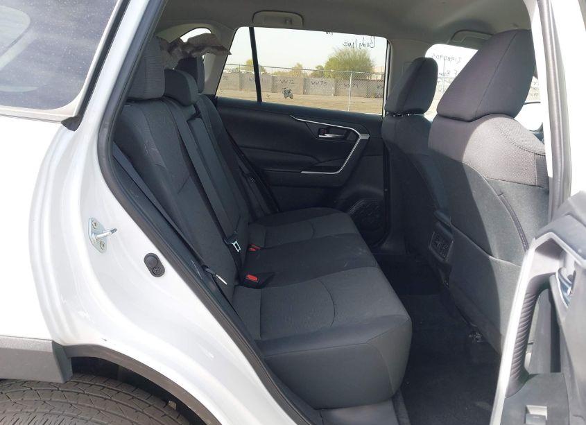 Photo 8 of 2024 Toyota Rav4 XLE (VIN 2T3W1RFV7RW319208)