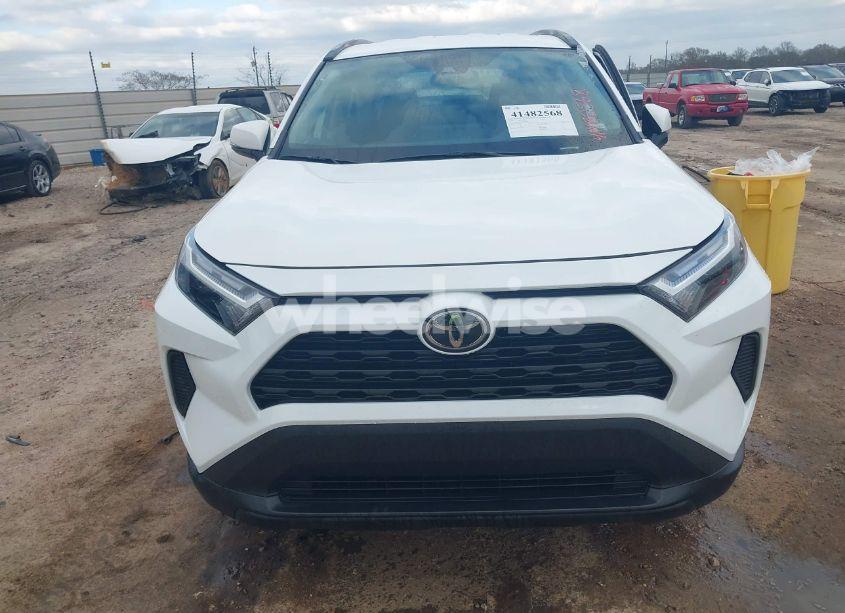 Photo 12 of 2024 Toyota Rav4 XLE (VIN 2T3W1RFV7RW333755)