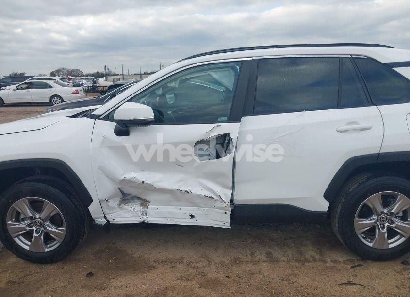 Photo 14 of 2024 Toyota Rav4 XLE (VIN 2T3W1RFV7RW333755)