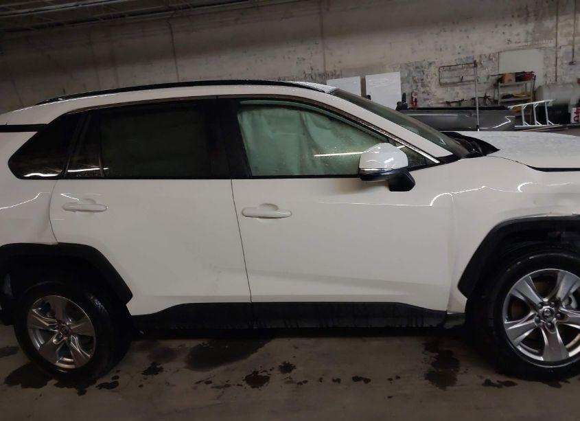 Photo 12 of 2024 Toyota Rav4 XLE (VIN 2T3W1RFV7RW333867)