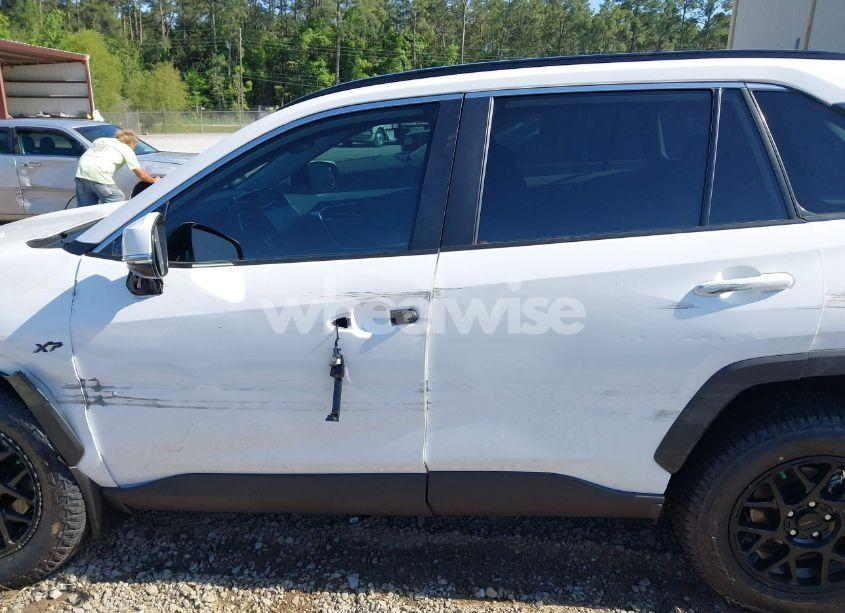 Photo 14 of 2025 Toyota Rav4 XLE (VIN 2T3W1RFV7SC316459)