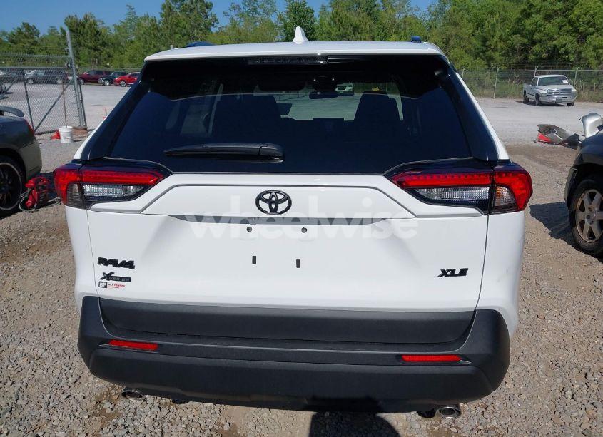 Photo 16 of 2025 Toyota Rav4 XLE (VIN 2T3W1RFV7SC316459)