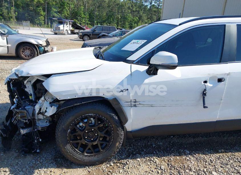 Photo 17 of 2025 Toyota Rav4 XLE (VIN 2T3W1RFV7SC316459)